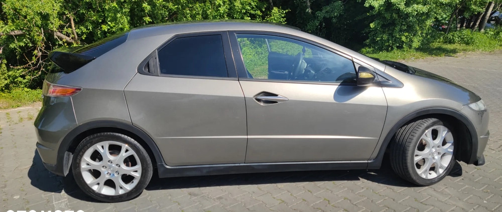 Honda Civic cena 11500 przebieg: 333556, rok produkcji 2006 z Lublin małe 172